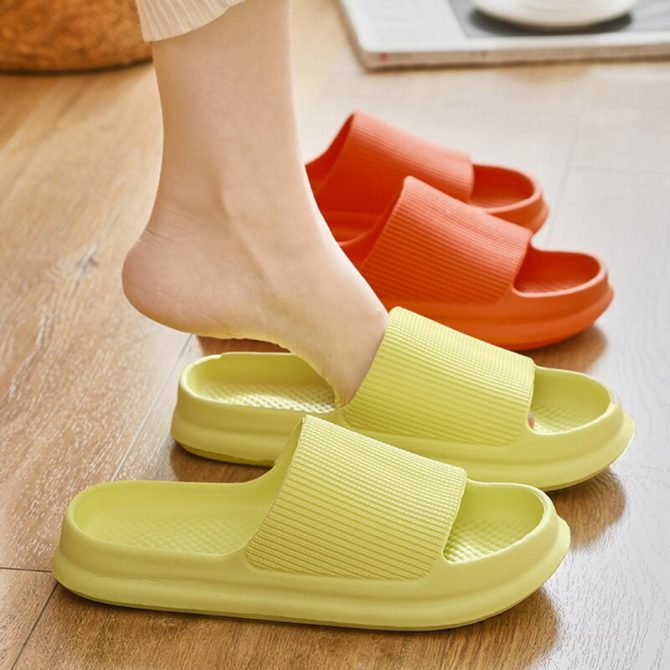 Home Slippers Anti-slip Flip Flops Woman's Sandals Women Fashion Soft Sole EVA Indoor Slides Thick Platform Cloud Simple Slipper - Image 4
