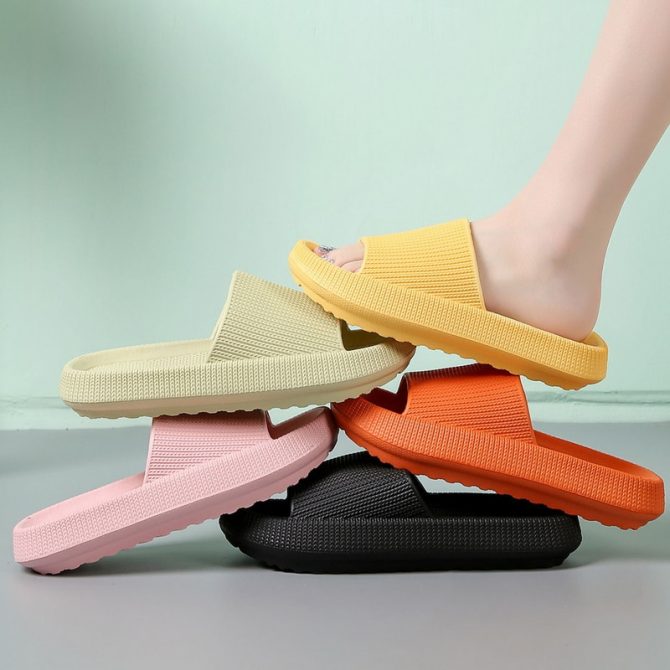 Home Slippers Thick Platform Bathroom Cloud Slippers Non-slip Flip Flops Woman Sandals Women Fashion Soft Sole Eva Indoor Slides - Image 3