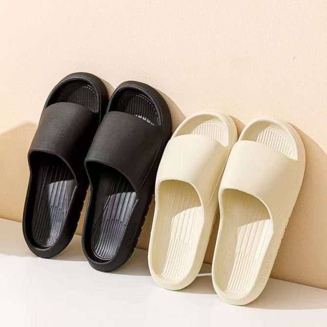 Summer Indoor Slippers Home Men's Slippers Non-slip Flats Women's Sandals Couple Shoes Comfortable Bathroom Slippers for Women - Image 5