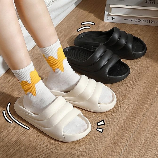 Thick Platform Female Home Slippers Cloud Slides Non-slip Flip Flops Woman Sandals Women Fashion Soft Sole EVA Indoor Slippers - Image 2