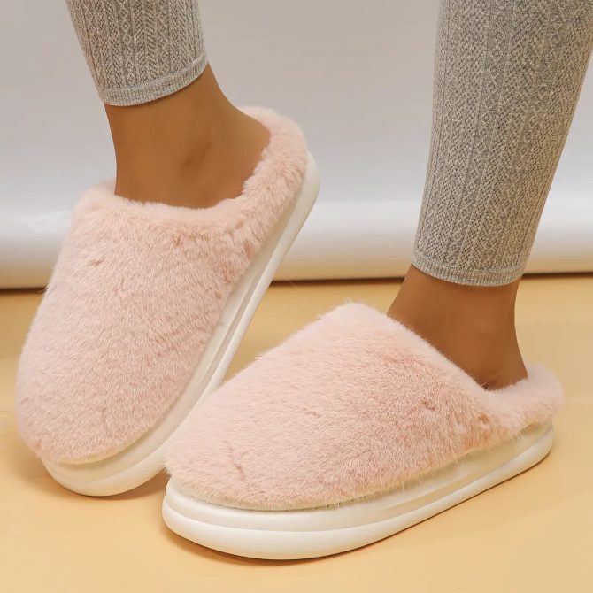 Soft Thick Bottom Fluffy Fur Slippers Women Winter 2023 Warm Plush Home Slippers Woman Platform Non-Slip Fuzzy Slides Shoes Lady