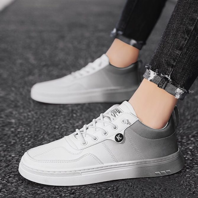 New Men's Shoes Men's All-match Casual Trend White Shoes Men's Casual Sports Shoes Slip-on Flat Shoes Four Seasons Mens Shoes - Image 3